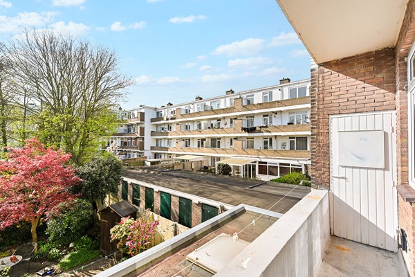 Medium property photo - Wognumstraat 122, 2547 TS Den Haag